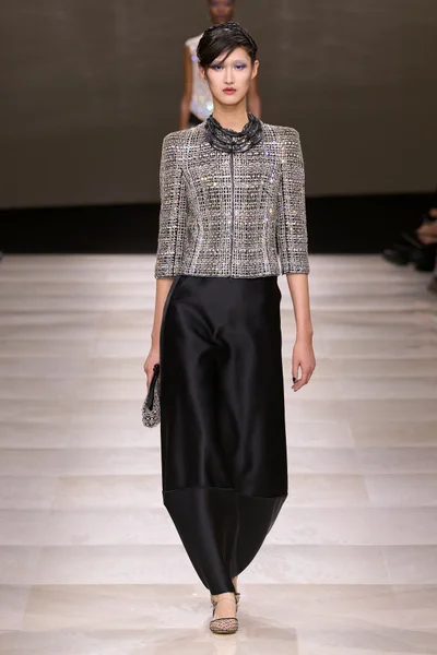 Look 77